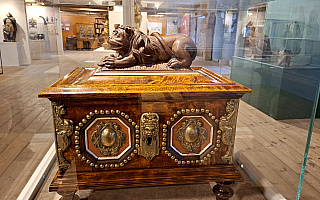 Bezcenna historia pierwszych zbiorów. Muzeum pokazuje nieznane eksponaty Bezcenna historia pierwszych zbiorów. Muzeum pokazuje nieznane eksponaty